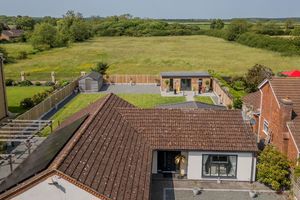 Photo 27- click for photo gallery